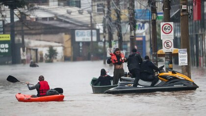 El Gobierno argentino enviará ayuda humanitaria a Brasil por las inundaciones 