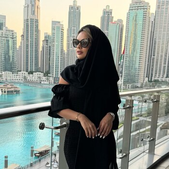 La presentadora reveló que Dubái era su destino soñado para nuevos proyectos - crédito @alejandraserjea/Instagram