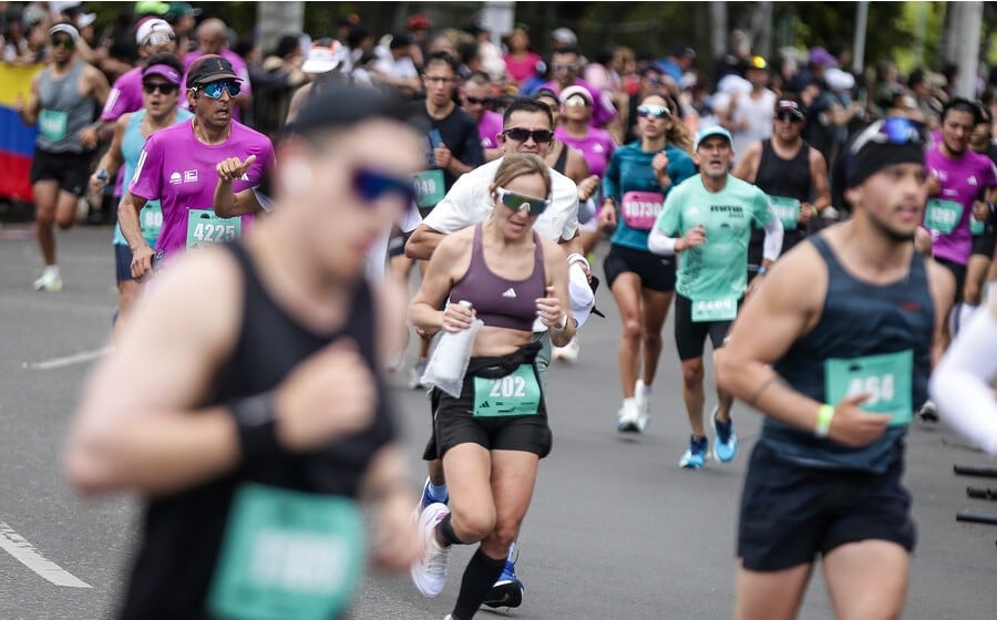La Liga Colombiana contra el Infarto y la Hipertensión recomendó una valoración médica antes de correr pruebas de resistencia como una maratón - crédito Catalina Olaya/Colprensa