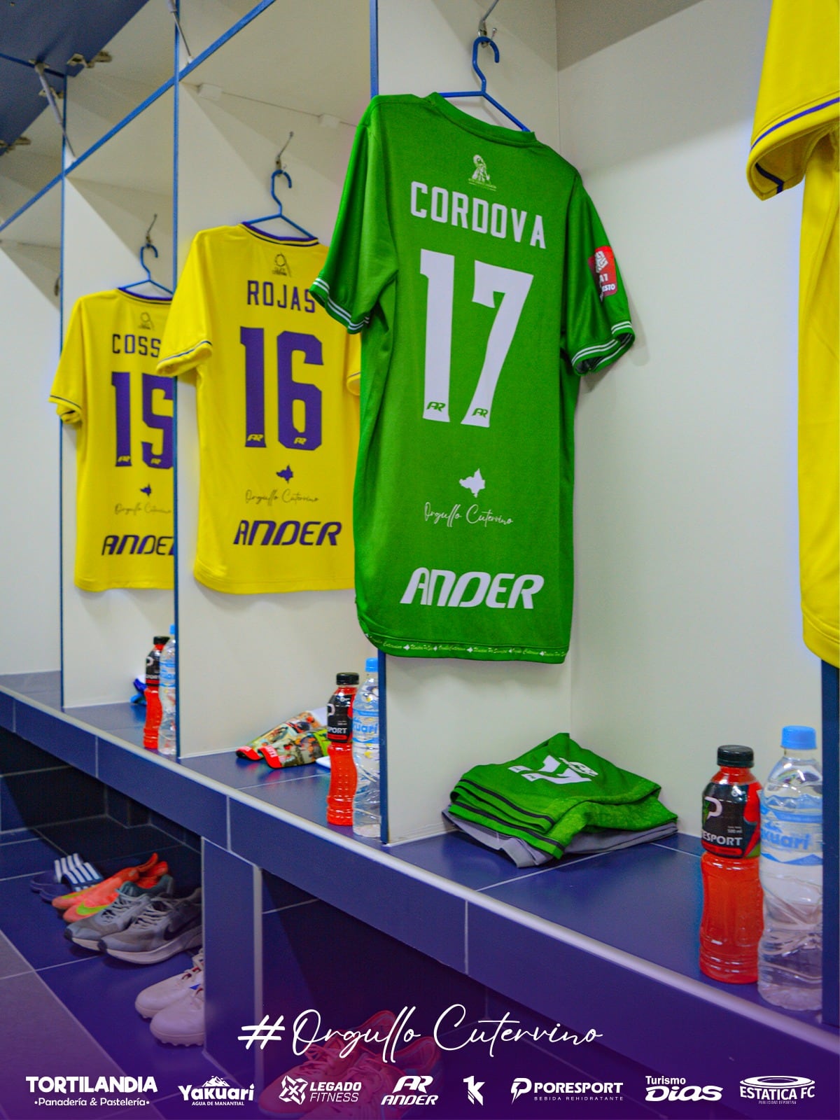 Loja de roupas United Traders em Matute.