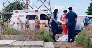 Hombre muere al visitar la