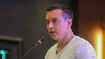 Noboa abre la puerta a