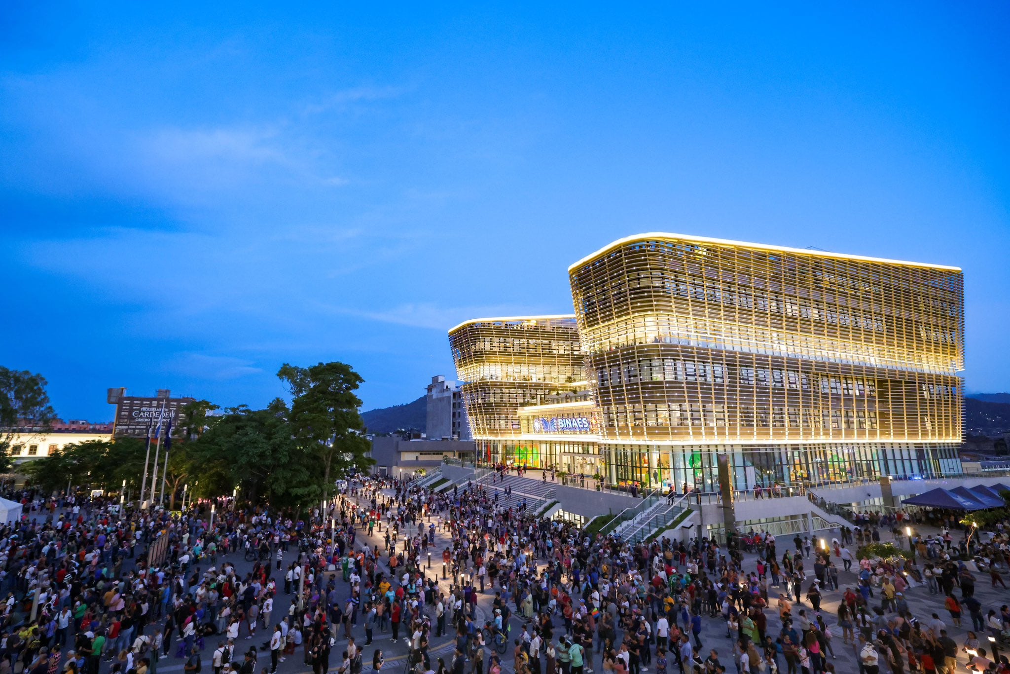 El Salvador alcanzó un récord histórico de 208 mil turistas extranjeros durante la Semana Santa de 2026, según el Ministerio de Turismo. /(Ministerio de Turismo)