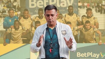 César Farías cumplió una destacada