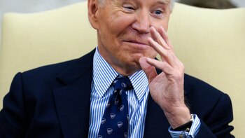 Biden inicia su reunión con