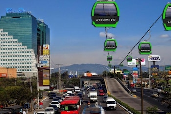 Un total de 713 mil vehículos ingresan diariamente a la Ciudad de Guatemala desde municipios aledaños.