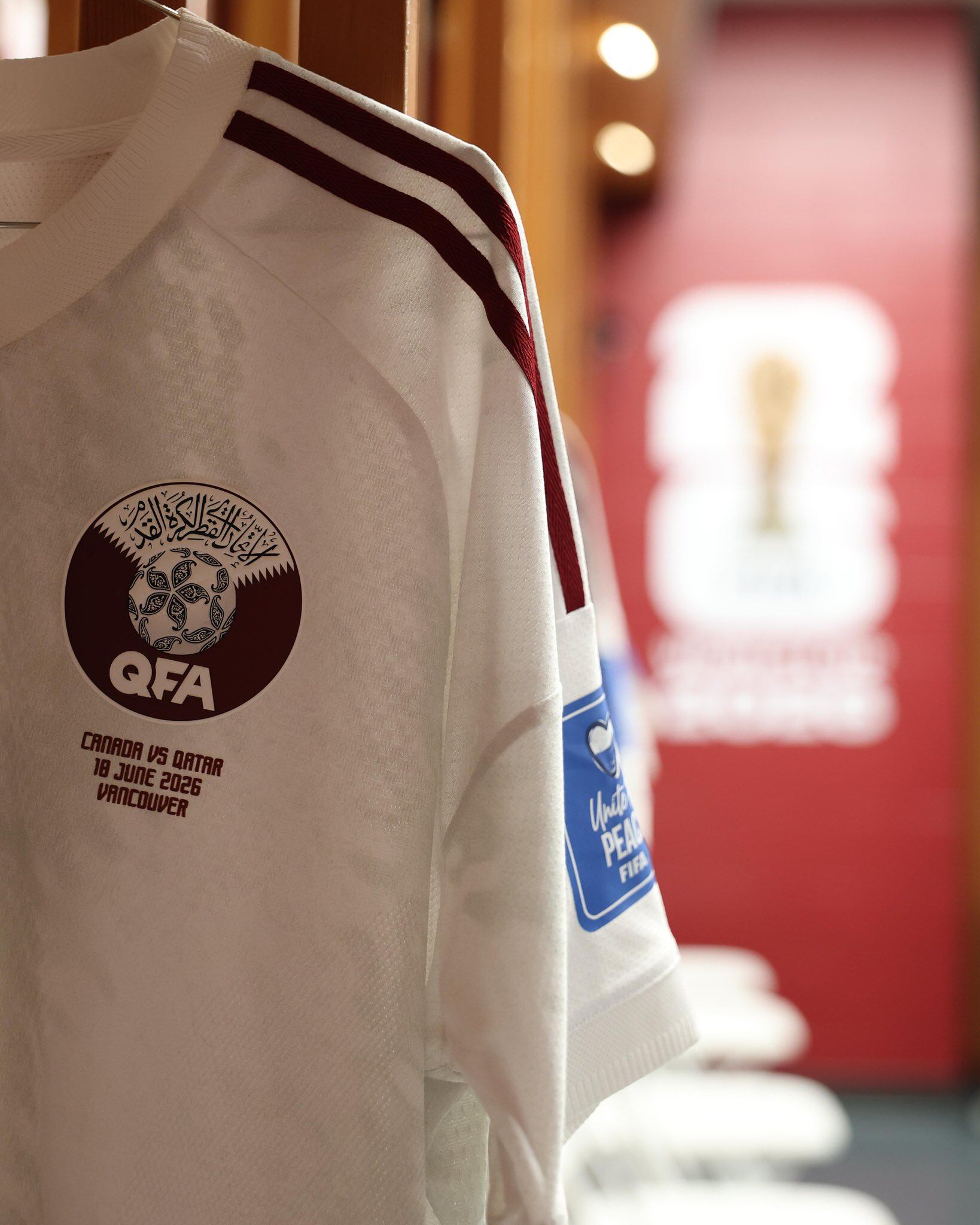 Camiseta de Qatar - X / @QFA