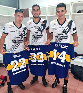 Los jugadores de Claypole con