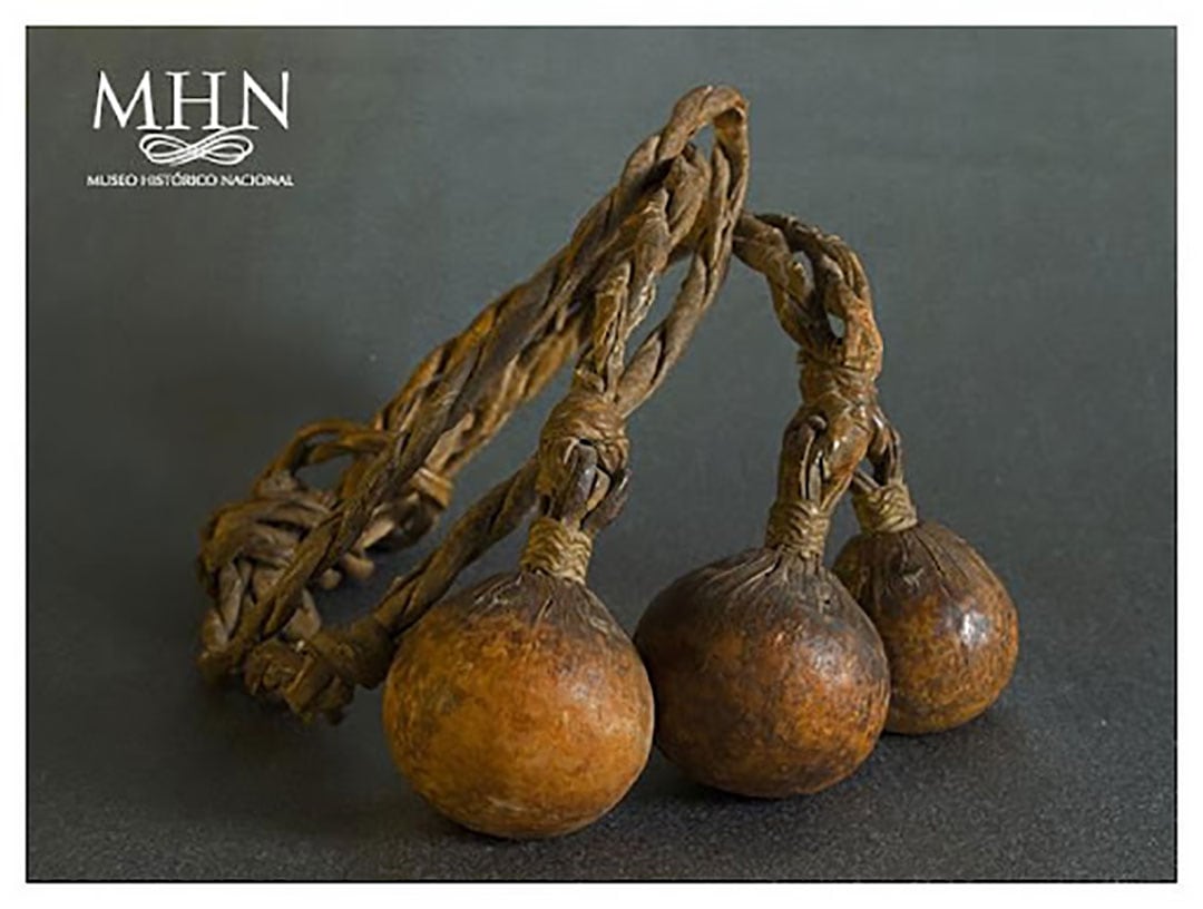 Las boleadoras con las que fue capturado se conservan en el Museo Histórico Nacional (Foto: Museo Histórico Nacional)