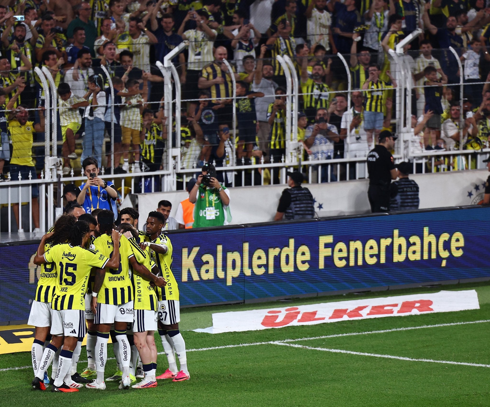 El encuentro finalizó 4-2 a favor del Fenerbahçe por la segunda jornada de la Superliga de Turquía (@Fenerbahce)