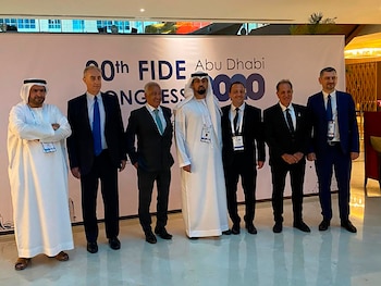 El Jeque Sultán Bin Khalifa