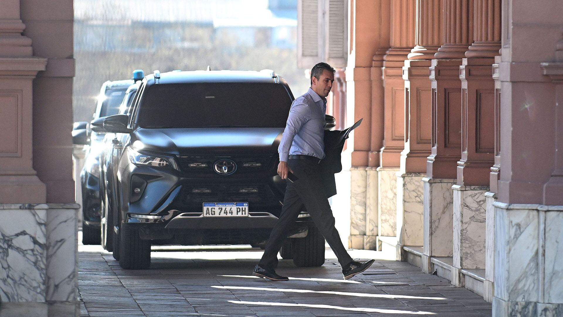 Martín Menem ingresando a la Casa Rosada (Maximiliano Luna)