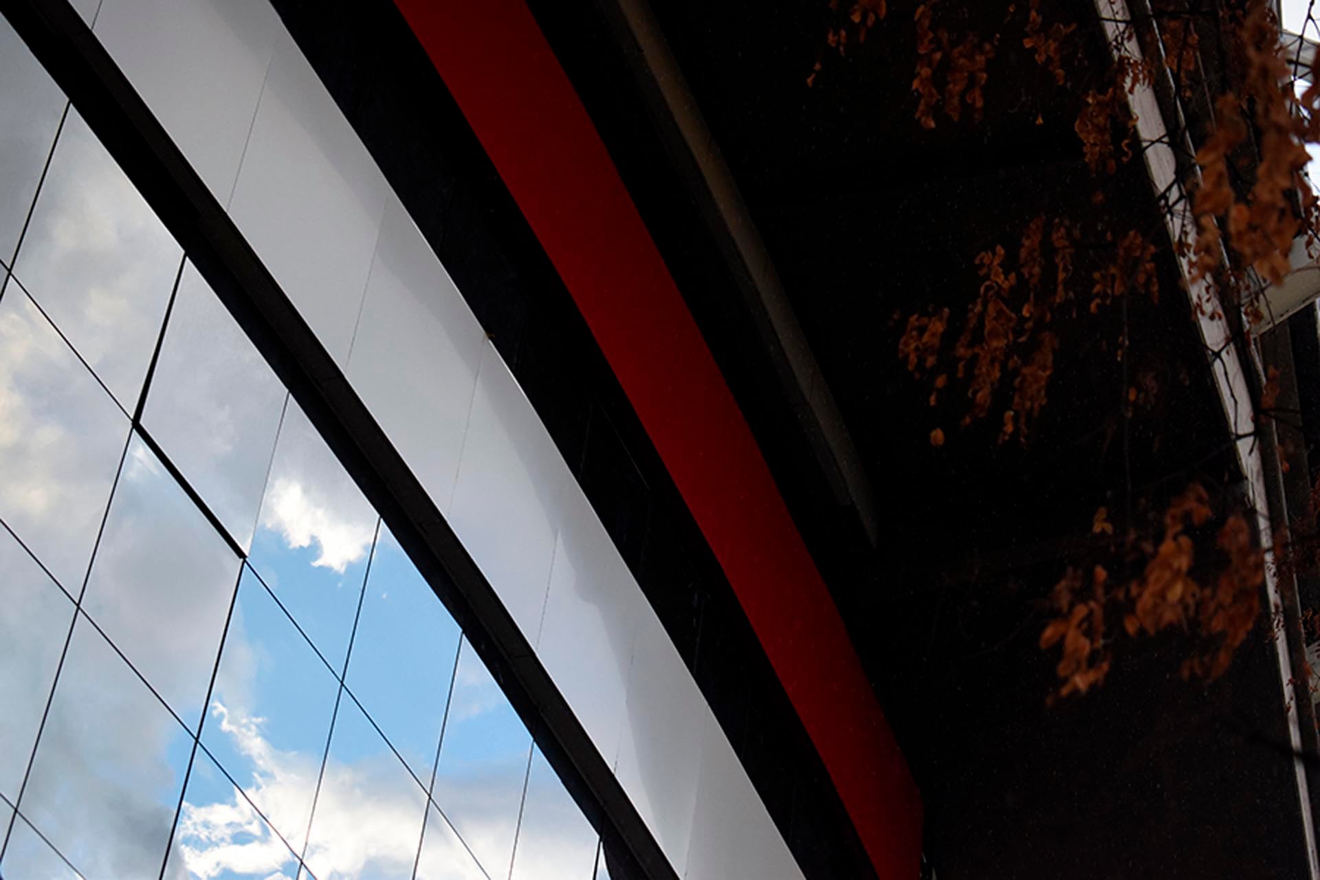 River Plate inició la primera de las seis etapas de la instalación de la nueva fachada de la tribuna Belgrano