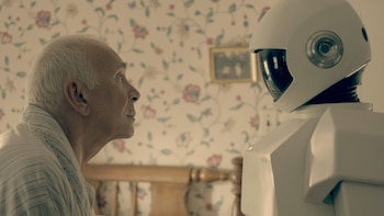 Día del Abuelo 2026 une dos épocas: herramientas de IA de Google que ayudan a los adultos mayores en casa