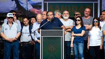 Los dirigentes gremiales Héctor Daer