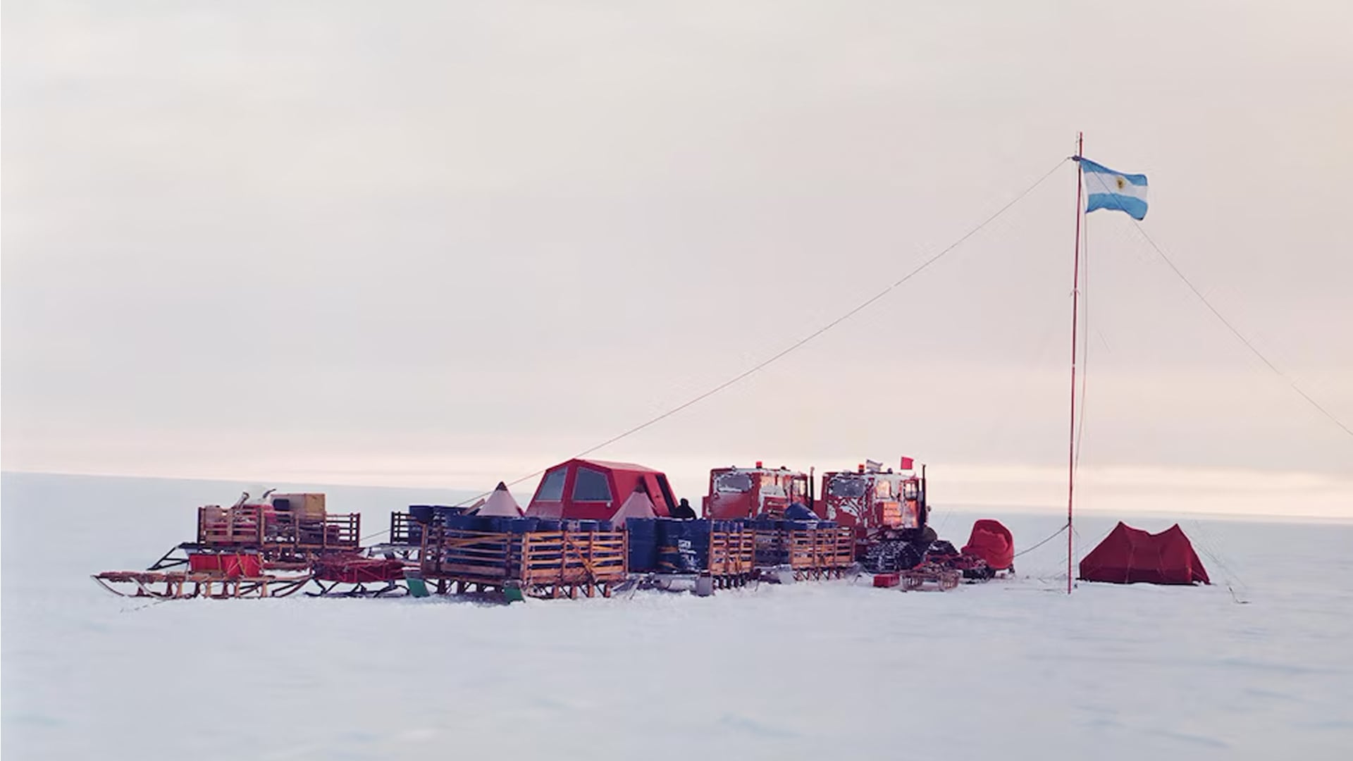 122 años de presencia argentina en la Antártida: cooperación internacional, ciencia y compromiso ambiental