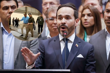 Abelardo de la Espriella salió al paso de las críticas de la oposición por haber caminado entre cuerpos de criminales en bolsas - crédito Reuters