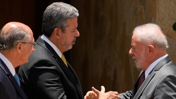 En medio de polémicas, avanza