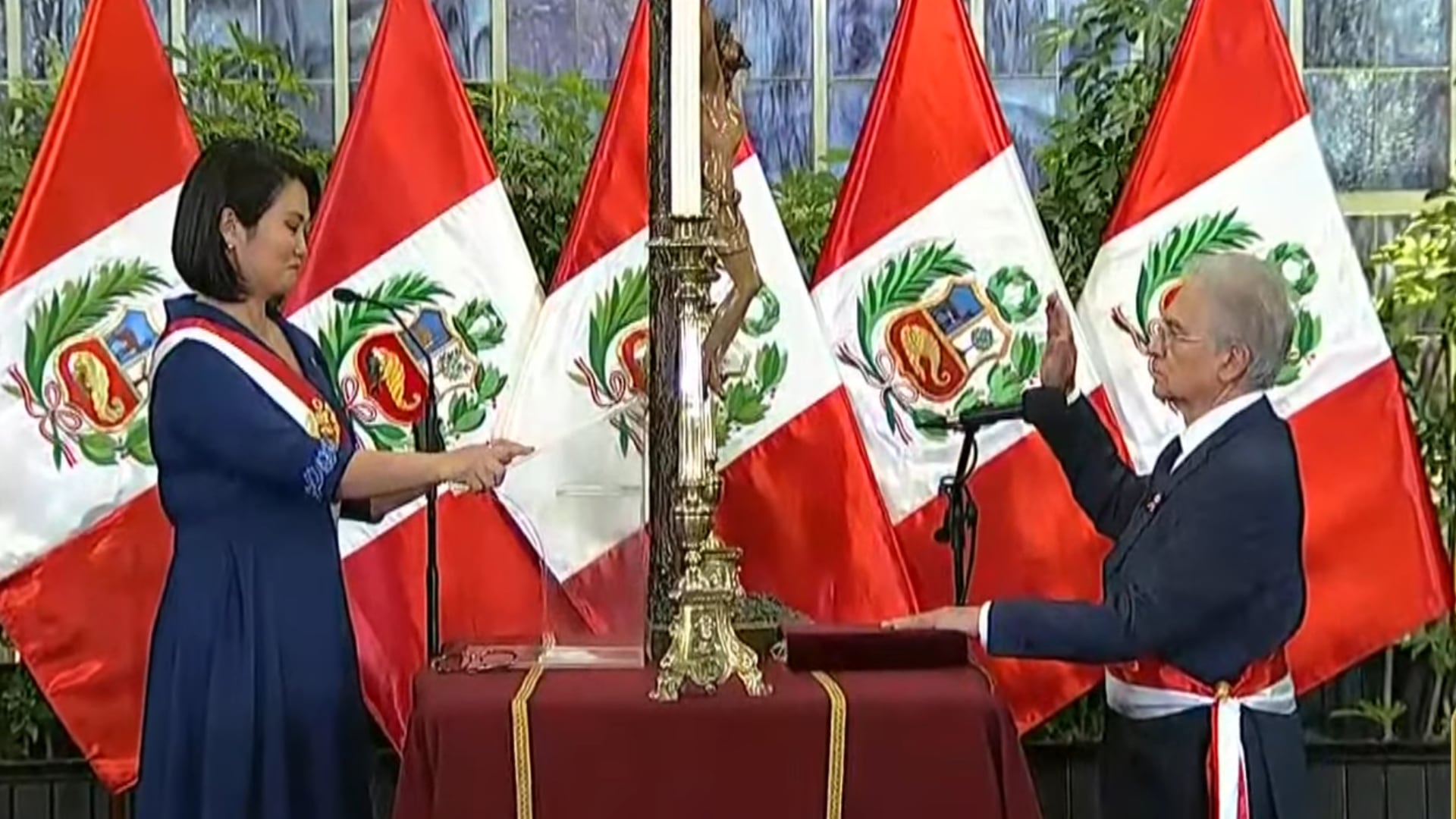Vladimiro Huaroc asume el Ministerio del Ambiente: conoce la trayectoria del nuevo integrante del gabinete de Keiko Fujimori