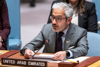 Emiratos Árabes Unidos solicitó a la ONU autorizar el uso de la fuerza para reabrir el estrecho de Ormuz (REUTERS/Eduardo Munoz/Archivo)