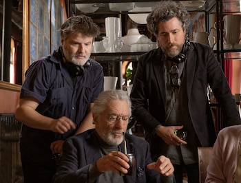 Robert de Niro maneja gran