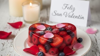 Gelatina de frutos rojos con