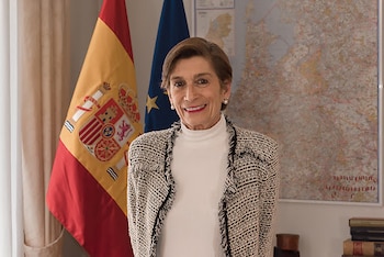 Alonso es licenciada en Derecho