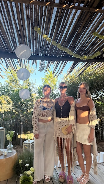 Nicole Neumann, madre de Allegra,