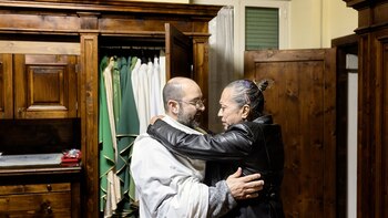 Laura Esquivel habla con el