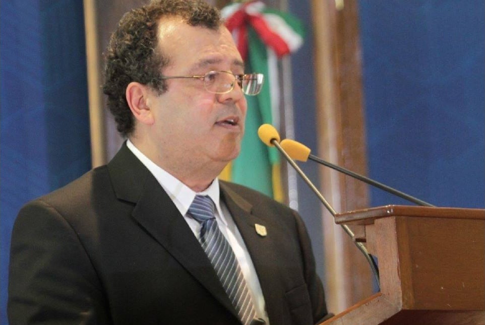 Herrera Ruiz sostuvo que la CATEM y el SITEM habrían operado un esquema que afectó a casi 500 maestros y 100 pensionados del IMSS. (Facebook Gilberto Herrera Ruiz)