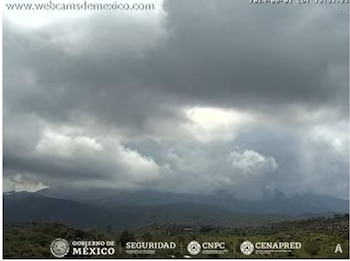 Imagen 1: Volcán de Fuego de Colima, 13:31 h (hora local).