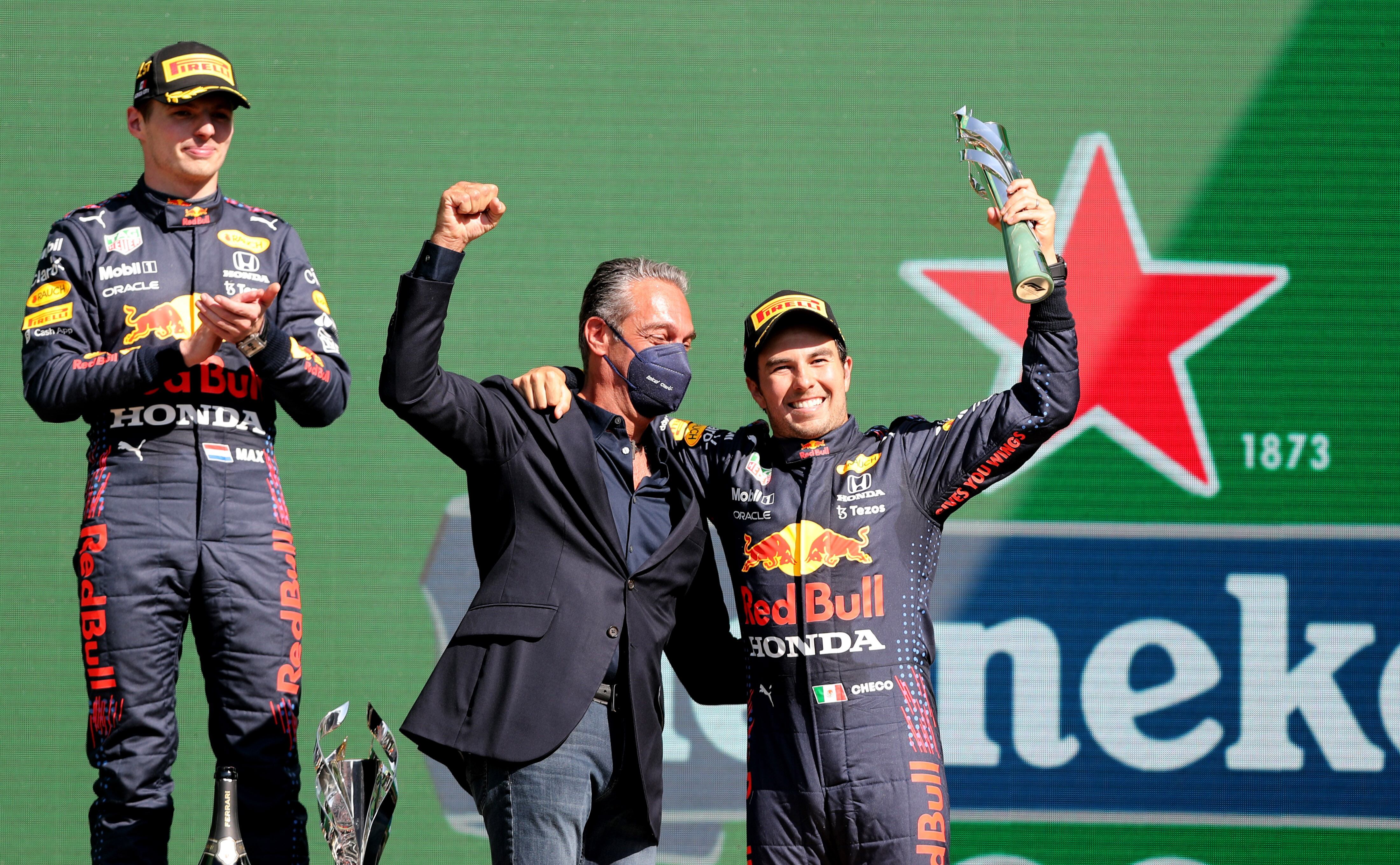 Carlos Slim Domit califico de positiva la salida de Checo Pérez del equipo de Red Bull: