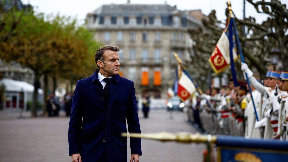 En la víspera de la moción de censura contra su Gobierno, Macron dijo que no renunciará antes de que termine su mandato