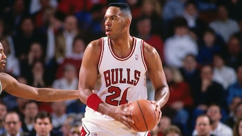Conmoción en la NBA: murió Stacey King, el tricampeón en los Chicago Bulls de Jordan que pasó por el básquet argentino