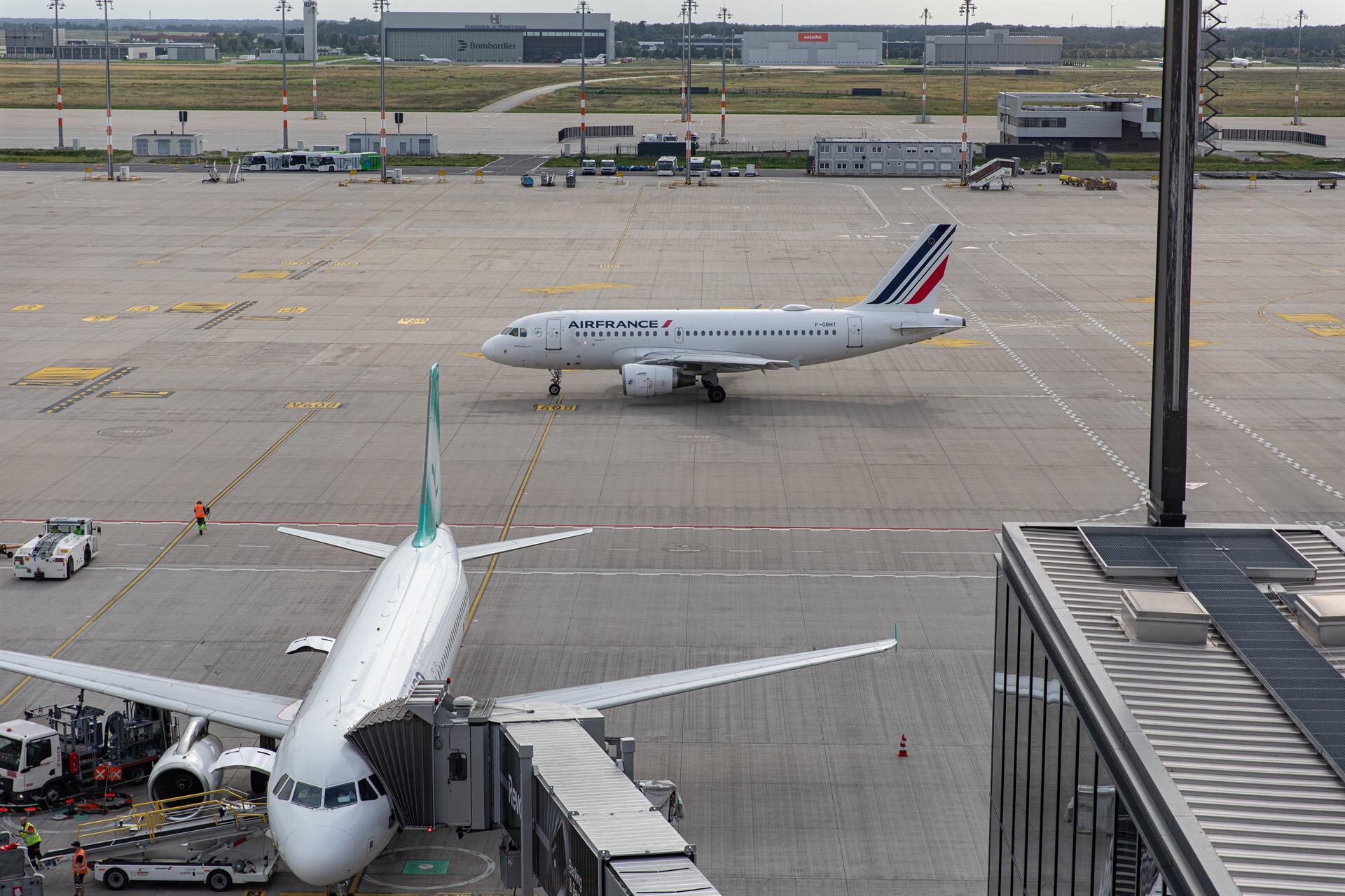 El aeropuerto de Berlín suspende parte de su actividad durante dos horas por la presencia de un dron