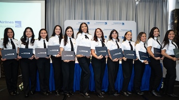 Copa Airlines fortalece su hub en Panamá con 42 nuevos pilotos panameños