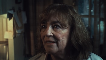 "Vieja loca" se queda con