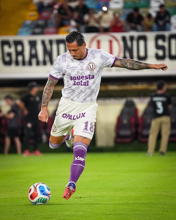 Universitario realizó los trabajos pre competitivos en el estadio Monumental.