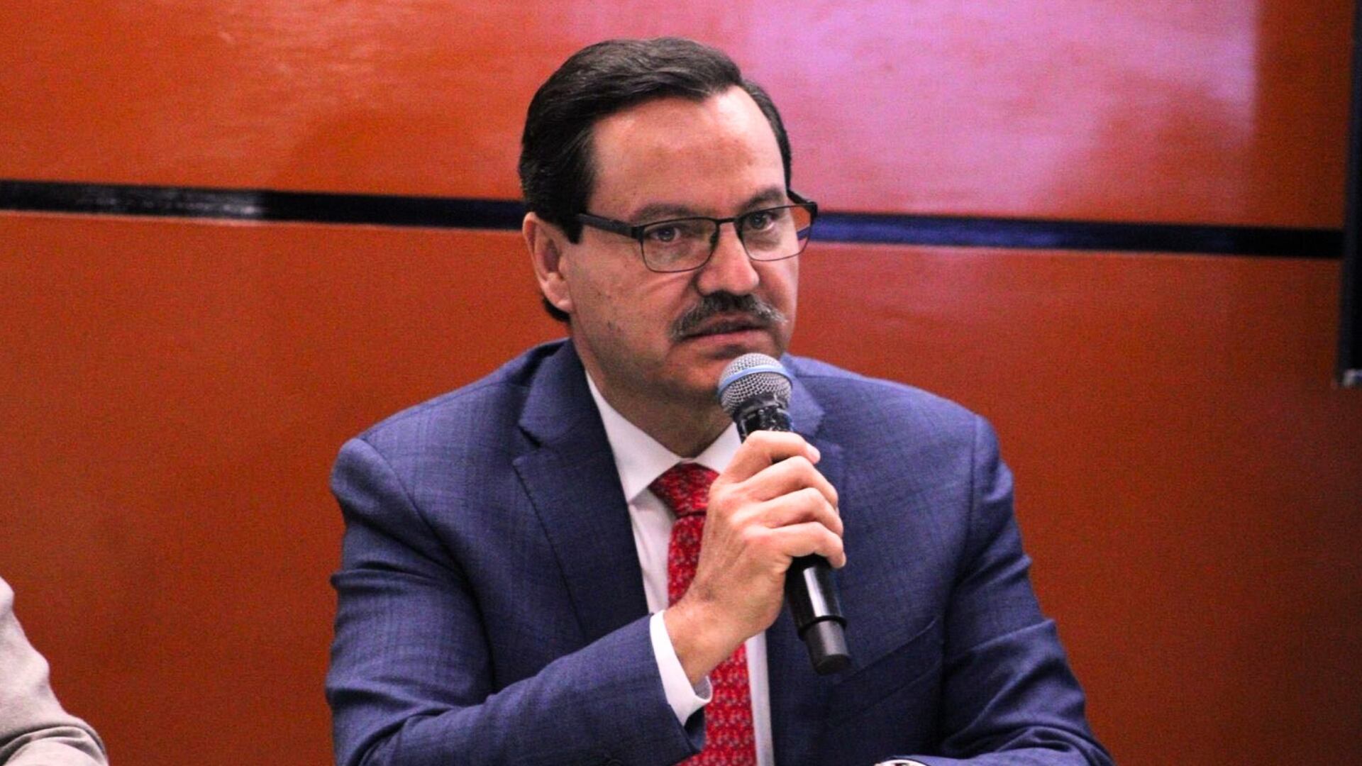 Francisco Javier Acero Pérez destacó la importancia de no abandonar a quienes enfrentan la desaparición de familiares.