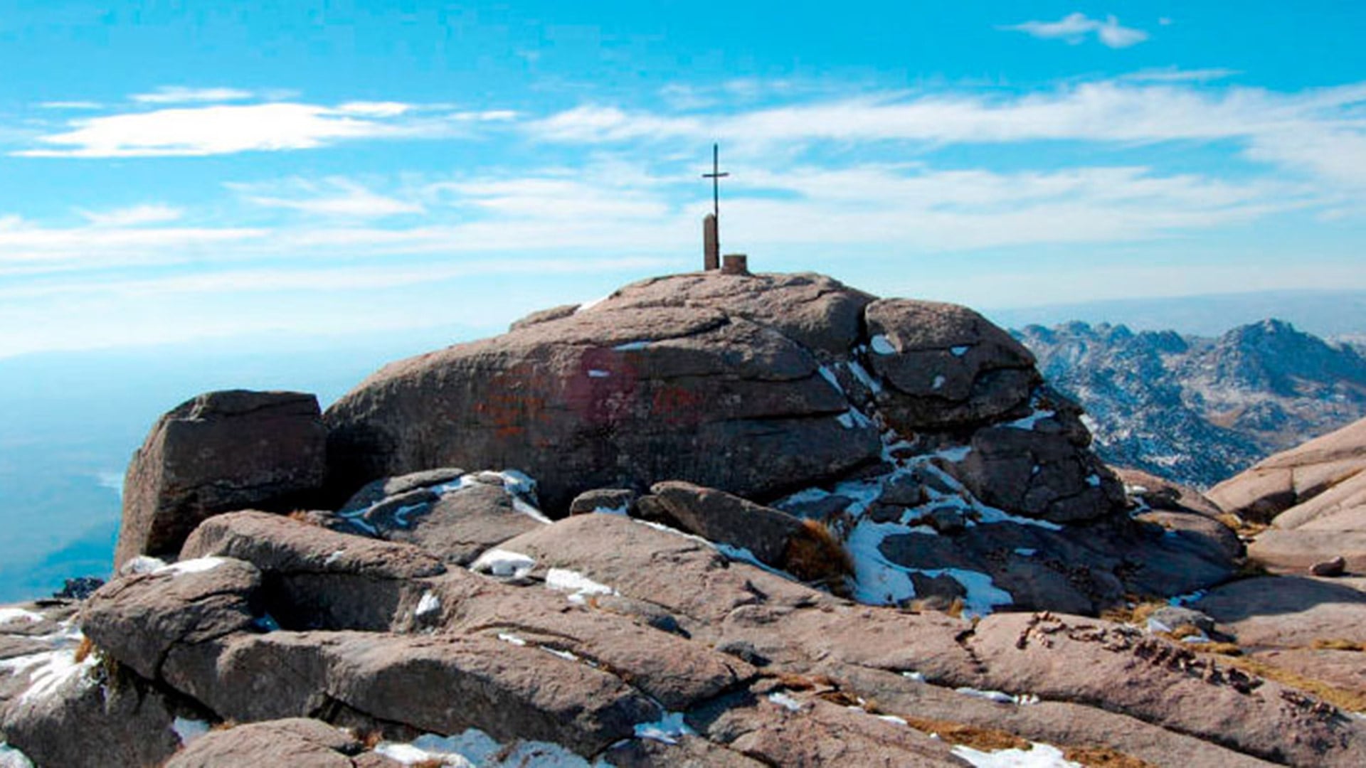 El Cerro Champaquí ostenta una altitud de 2.790 metros sobre el nivel del mar