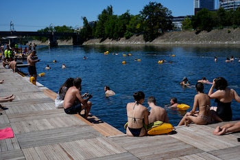 Más de 22 millones de personas están bajo alerta roja por temperaturas que superan los 40°C en varios departamentos (EFE/Edgar Sapiña Manchado)