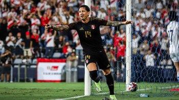 Gianluca Lapadula anotó el 2-0