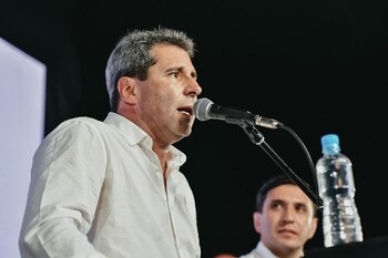 Uñac no pudo presentarse como