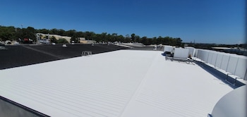 Nuevos materiales como películas fotónicas,