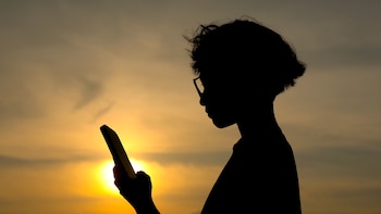 Prohibición de redes sociales para menores de 16 años en el Reino Unido: qué aplicaciones serán bloqueadas y cómo funcionará