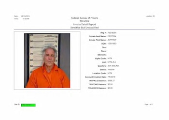 Un "informe detallado del recluso.