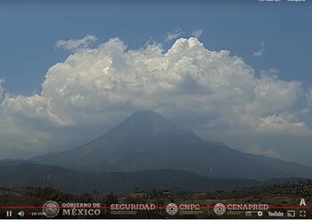 Imagen 1: Volcán de Fuego de Colima, 13:31 h (hora local).