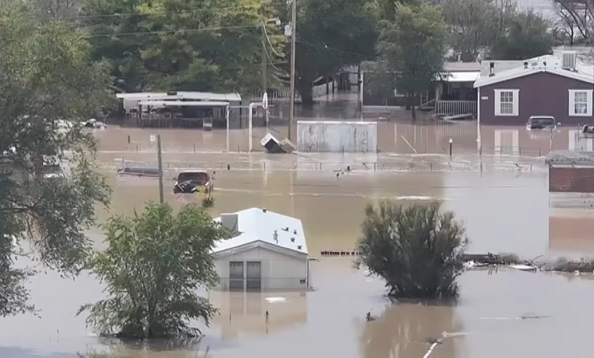La planta de tratamiento de Shiprock vertió aguas residuales al cauce del río San Juan para evitar el colapso del sistema de alcantarillado (Navajo Police Department)