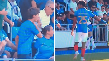 Escándalo en el ascenso de Inglaterra: un jugador agarró del cuello a un joven aficionado porque no le quiso entregar la pelota