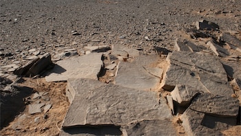 La misteriosa tumba de 55 metros hallada en el Sahara: tiene 4.000 años de antigüedad y unas ‘antenas’ laterales inéditas en la región